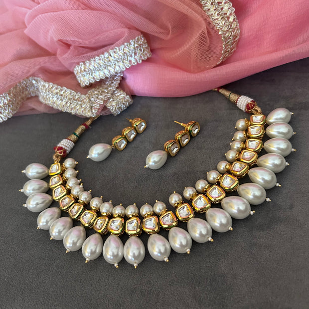 ANAMIKA Royal Kundan Choker Set with Matching Earrings – Gold Finish | PEARLS EMBELLISHED | BOLLYWOOD STYLE