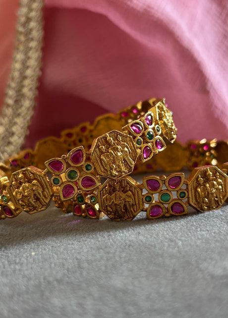 SITA Temple JEWELLERY Gold-Plated Bangle with Ram-Sita Motif – Red & Green Stone Design
